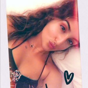 Meet your Posher, Yasmin